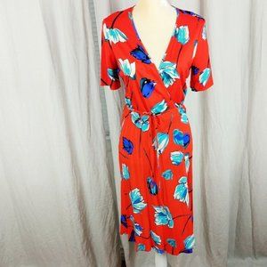 Diane Von Furstenberg 100% silk wrap floral dress